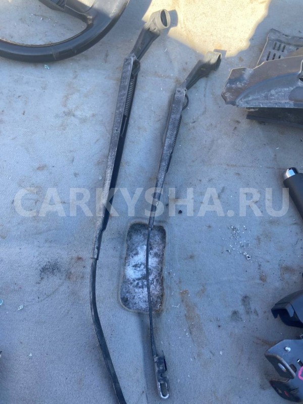 Поводок стеклоочистителя Hyundai Getz I рестайлинг (2005—2011) Hyundai Getz оригинальный номер 983101C000