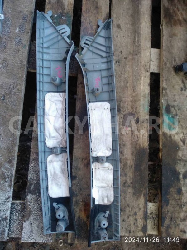 Обшивка стойки Kia Ceed ED (2006—2010) Kia Cee'd оригинальный номер 858101H000ED