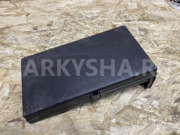 Крышка блока предохранителей Toyota Land Cruiser Prado 120 Series Внедорожник 5 дв. оригинальный номер 82662-60331