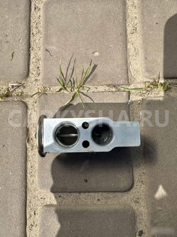 Клапан испарителя кондиционера Toyota Avensis T250 Toyota Avensis оригинальный номер 4475002112