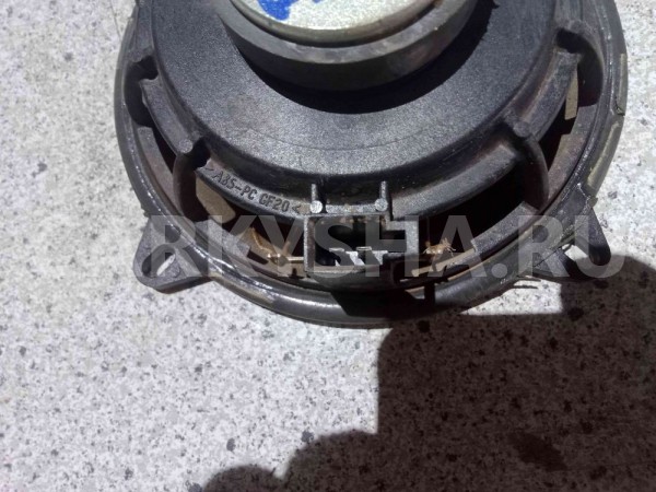 Динамик Renault Duster I рестайлинг (2015—2021) Renault 15 оригинальный номер 7700424534