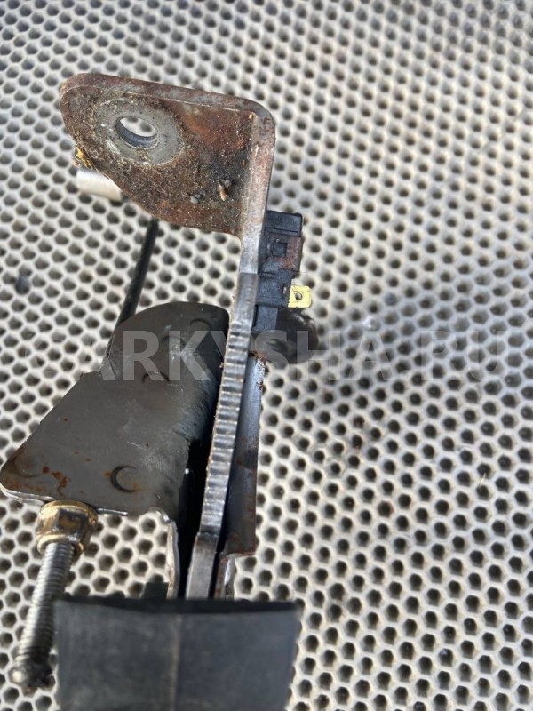 Ручка трос ручника Nissan Almera N16 рестайлинг (2002—2006) Nissan Almera оригинальный номер 1211040733