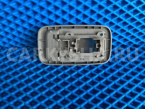 Плафон салонный Toyota RAV4 I (1994—2000) Toyota RAV 4 оригинальный номер 8124012060
