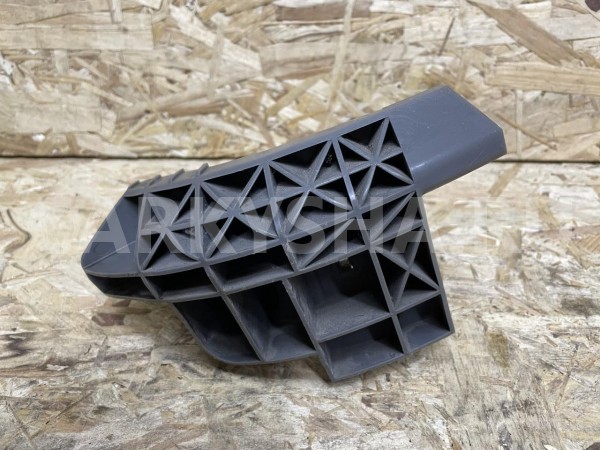 Кронштейн заднего бампера правый Toyota Land Cruiser Prado 120 Series Внедорожник 5 дв. оригинальный номер 52562-60021