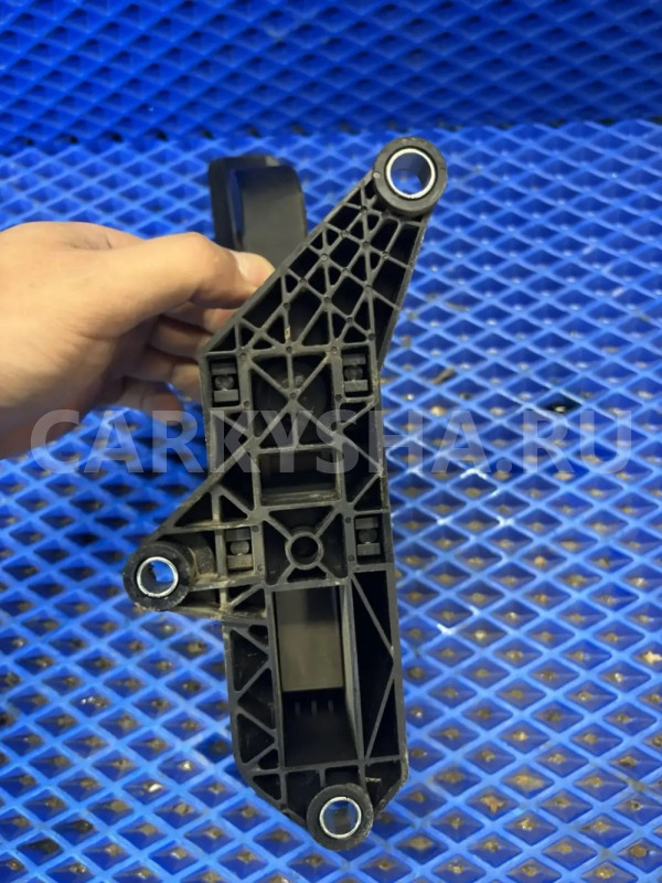 Педаль газа Daewoo Gentra II (2013—2015) Daewoo Gentra 