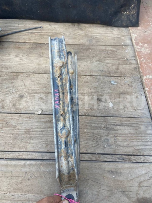 Крепление бензобака Haval Jolion I (2021—2026) Haval Jolion оригинальный номер 1101120XGW02A