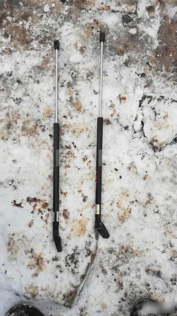 Амортизатор крышки багажника Mitsubishi Colt Z30 (2002—2012) Mitsubishi Colt оригинальный номер 5802A053