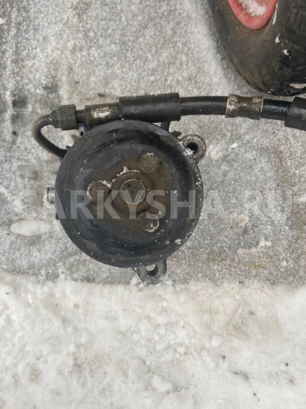 Насос ГУР BMW X5 E70 (2006—2010) BMW X5 оригинальный номер 678396401