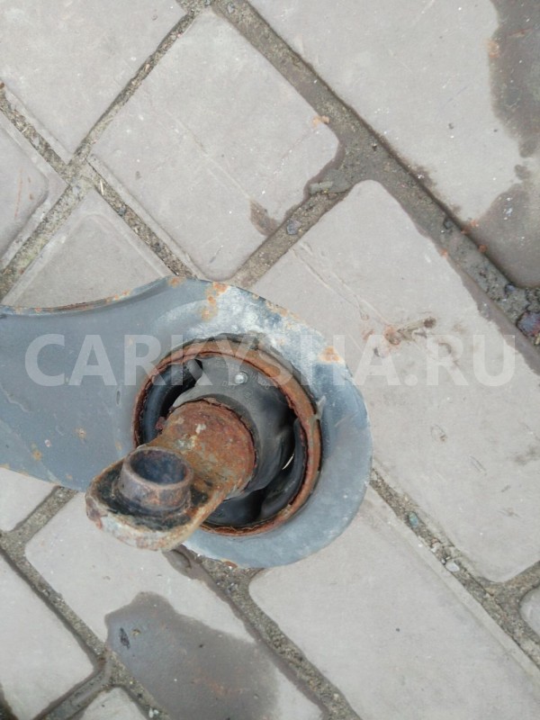 Рычаг продольный задний левый Kia Ceed ED Kia Cee'd оригинальный номер 55270-1H000