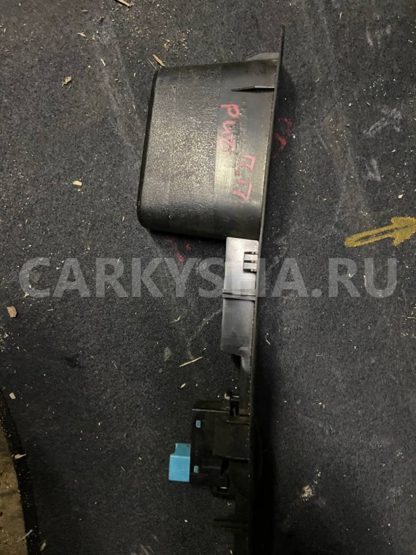 Кнопка стеклоподъемника Kia Rio I (1999—2002) Kia Rio оригинальный номер 0K30A5839008