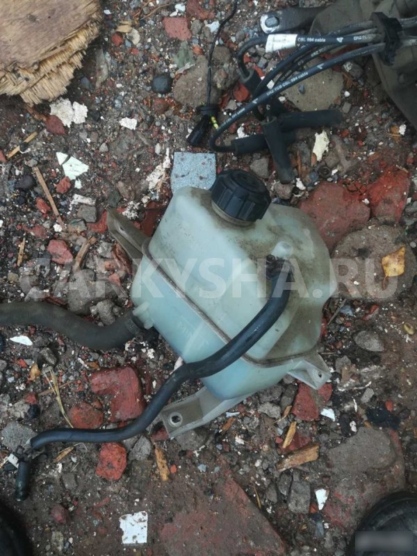 Бачок расширительный ВАЗ (LADA) Granta I (2011—2018) ВАЗ (Lada) Granta 