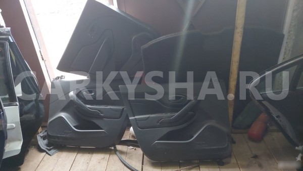 Обшивка двери передней правой ВАЗ (LADA) XRAY I (2015—2022) ВАЗ (Lada) XRAY 