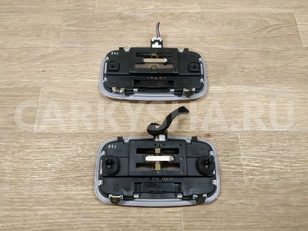 Плафон салонный Kia Rio оригинальный номер 928501G000LX