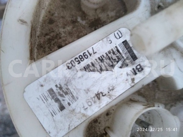 Насос топливный BMW X5 E70 (2006—2010) BMW X5 оригинальный номер 7184497