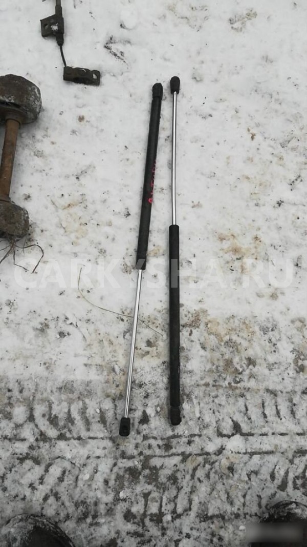 Амортизатор крышки багажника SsangYong Actyon II (2010—2013) Ssang Yong Actyon оригинальный номер 7145034002