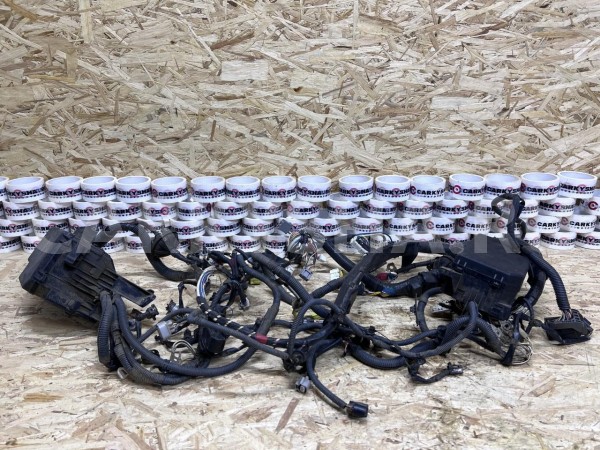 Проводка подкапотная с блоками предохранителей Toyota RAV 4 III (XA30) оригинальный номер 82111-4A341