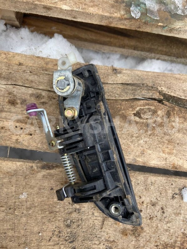 Ручка двери наружная правая Chery IndiS (S18D) S18D (2011—2016) Chery IndiS (S18D) оригинальный номер S186105800